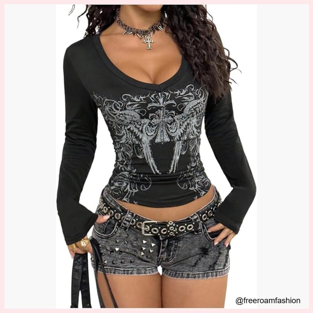 Y2k Punk Graphic V-Neck Long Sleeve Crop Top Streetwear T-Shirt